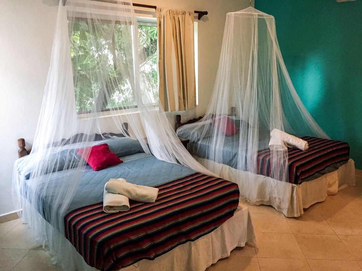 Esquina De La Felicidad De Playacar Bed and Breakfast Playa del Carmen Eksteriør billede